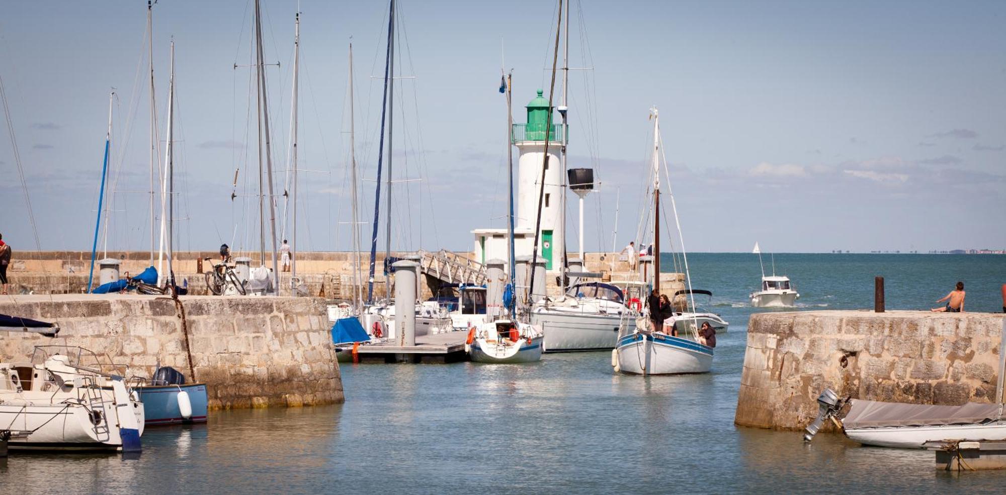 Camping Les Peupliers Hotel La Flotte Buitenkant foto